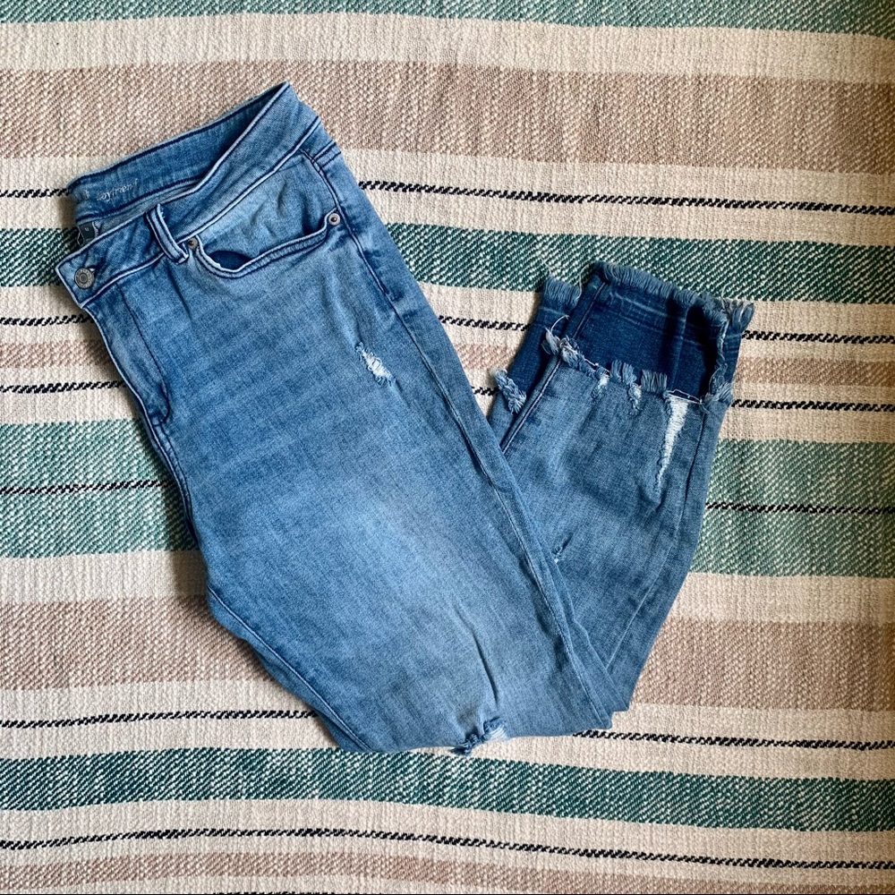 New York & Company Soho Boyfriend Jeans Distressed